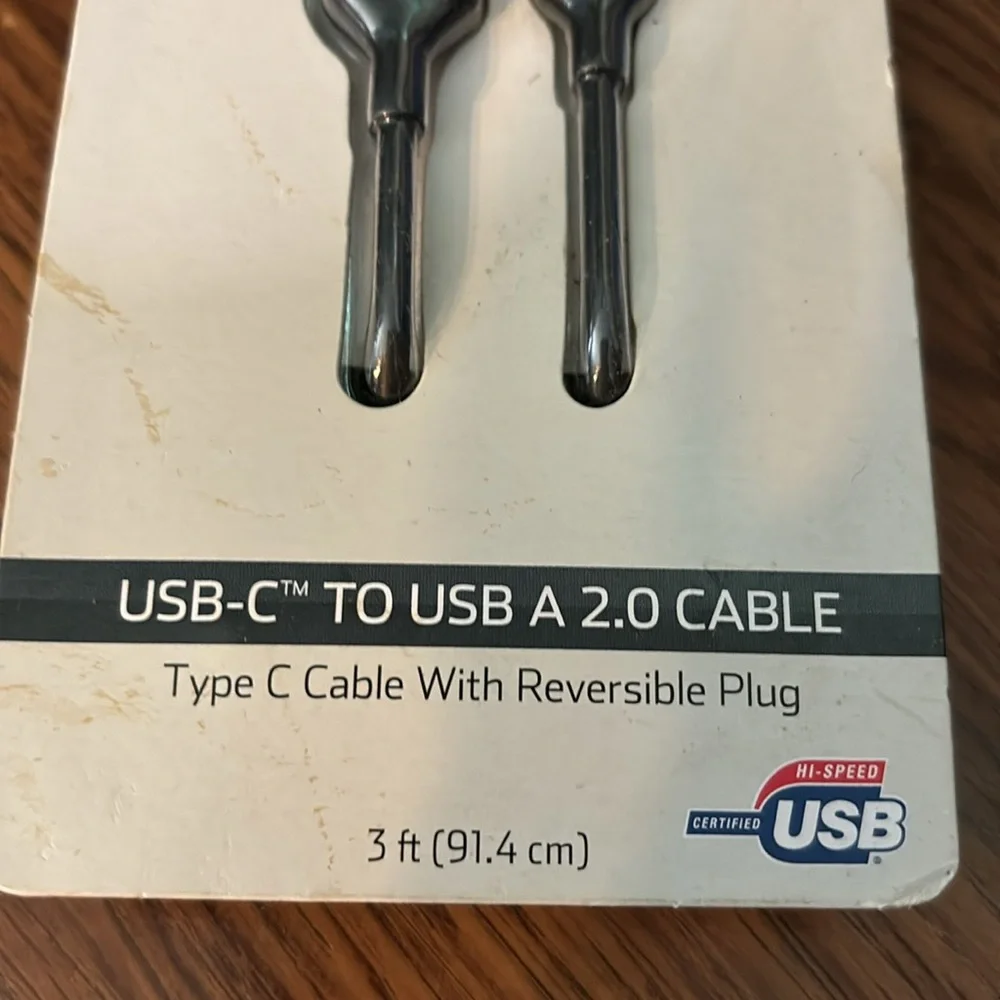 NWT NIP ONN 3 Ft Foot USB-C to USB A 2.0 Cable Type 3 Cable with Reversible Plug